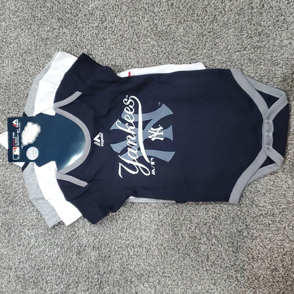 MLB Yankees Navy and Gray Kids Bodysuit